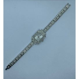 Spolo Taşlı Köşeli Bayan Kol Saati  Kraliçelere Özel