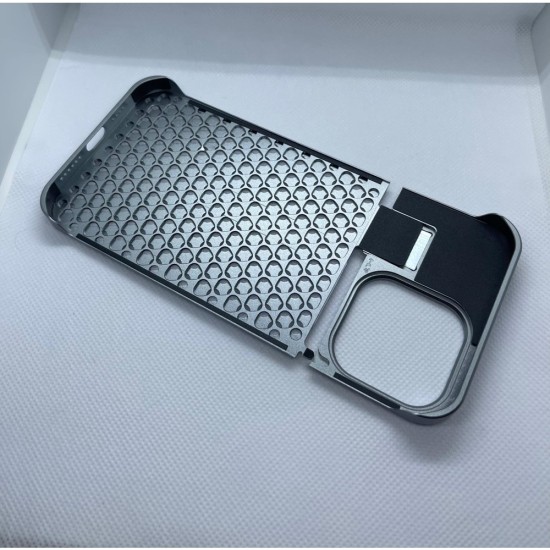 Apple iPhone 14 Pro Max Luxury Çelik Kılıf